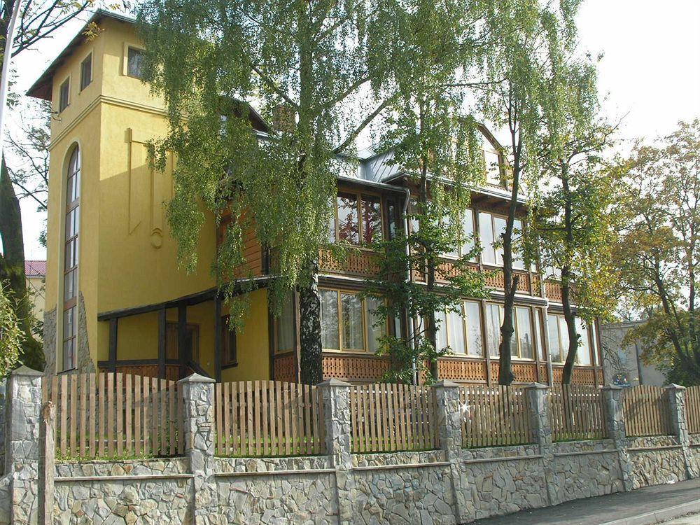 Malvy Hotel トラスコヴェッツ エクステリア 写真