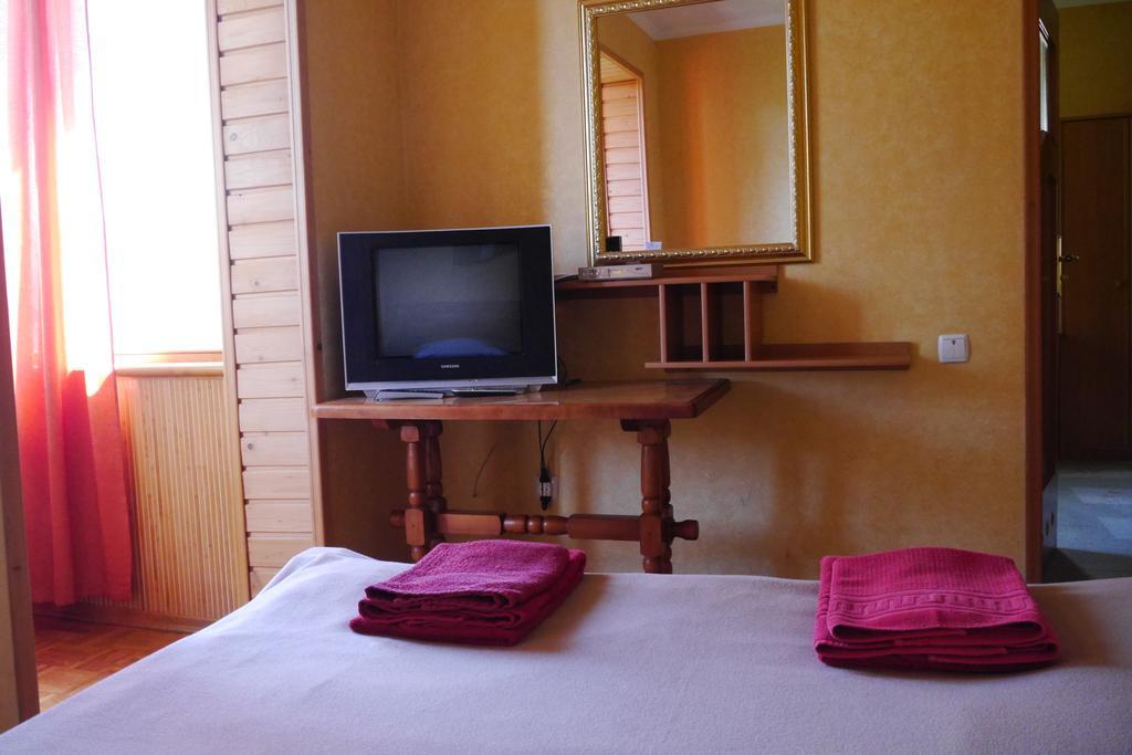 Malvy Hotel トラスコヴェッツ エクステリア 写真